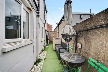 Baker Street, Enfield EN1, Image 6