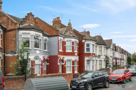 Mount Pleasant Road, Tottenham N17, Image 13