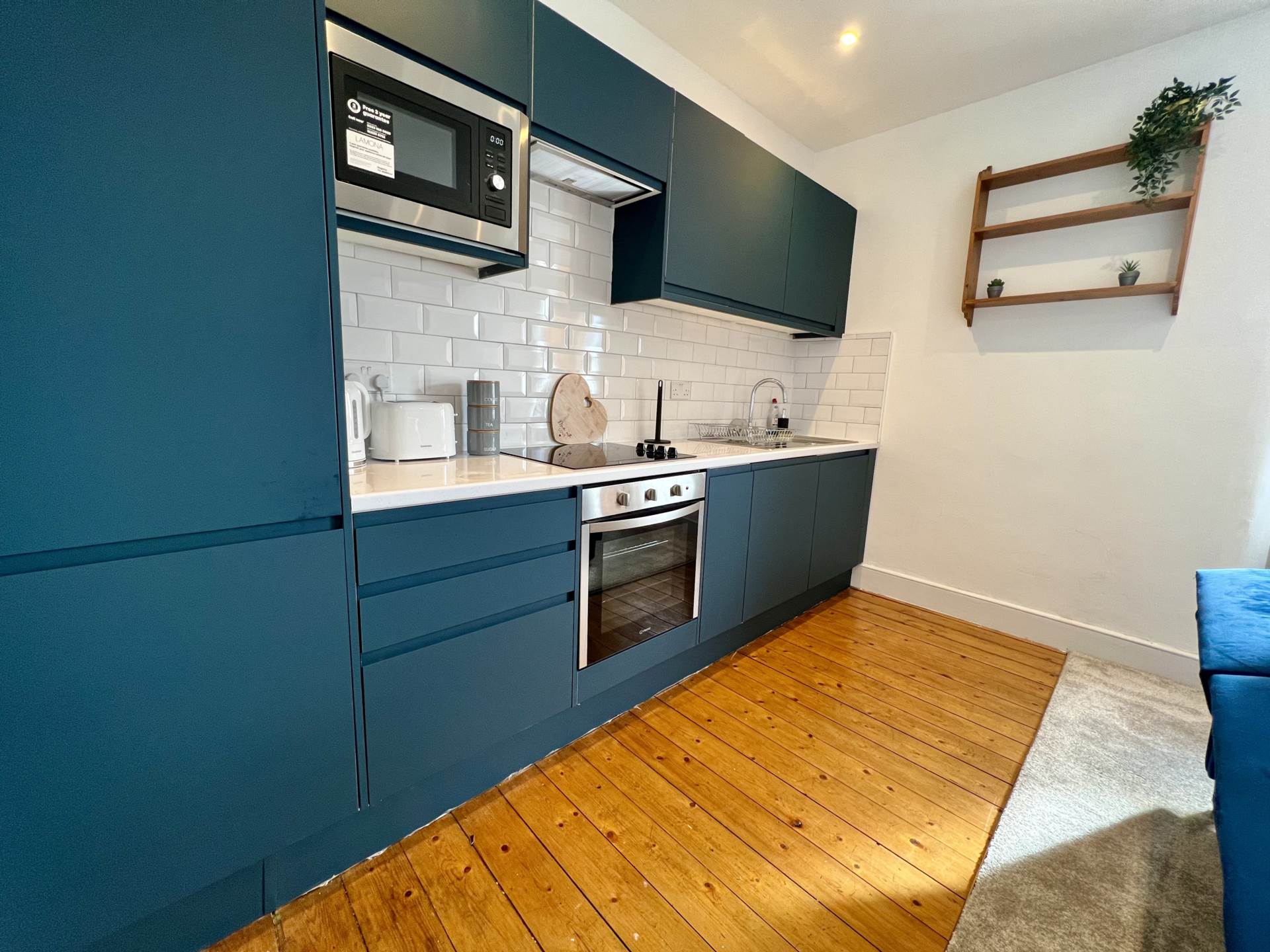 Willingdon Road, Wood Green N22, Image 2