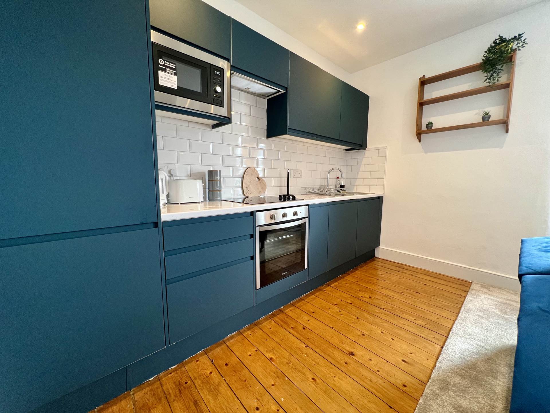 Willingdon Road, Wood Green N22, Image 4