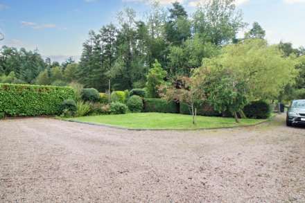 Antlers Cottage, Meikle Urchany, Image 12