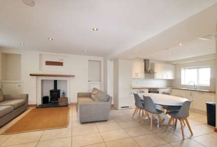 Antlers Cottage, Meikle Urchany, Image 3