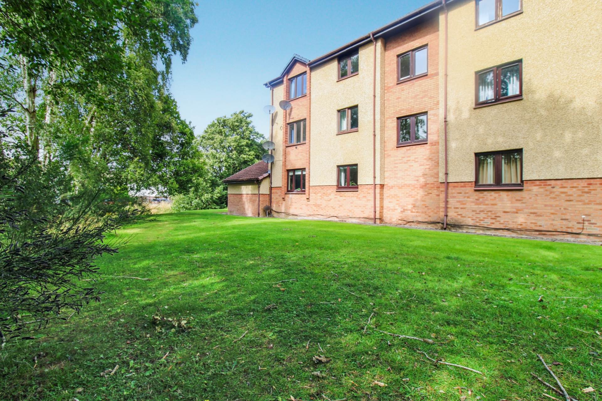Alltan Court, Inverness, Image 15