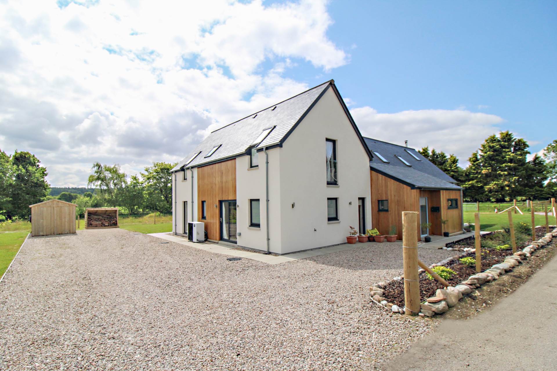 Cedar House, Nairnside Farm, Cawdor, Image 2