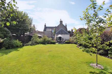 Albert Street, Nairn, Image 32