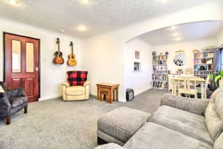 Hawthorn Gardens, Nairn, Image 5