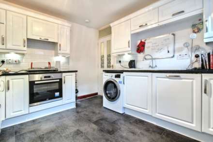 Hawthorn Gardens, Nairn, Image 9