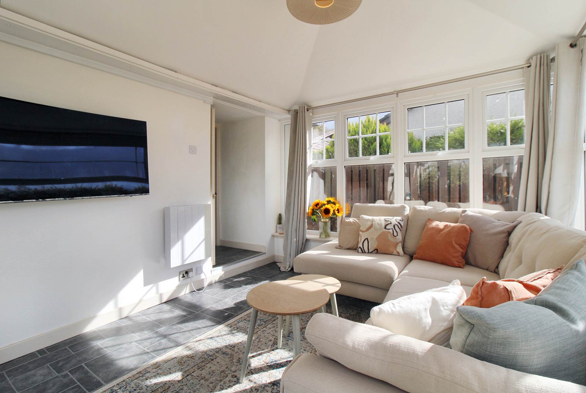 CLOSING DATE SET WEDNESDAY 30 OCTOBER 12PM High Street, Ardersier, Image 5