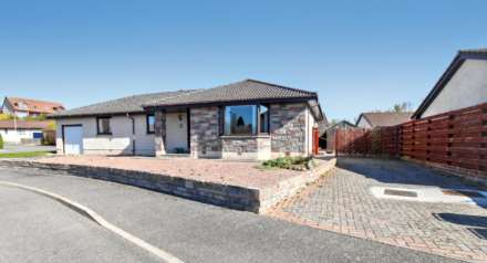 Riverpark, Nairn, Image 2