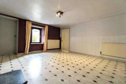 Society Street, Nairn, Image 4