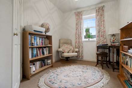 School Brae, Croy, Image 15