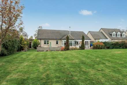 School Brae, Croy, Image 21