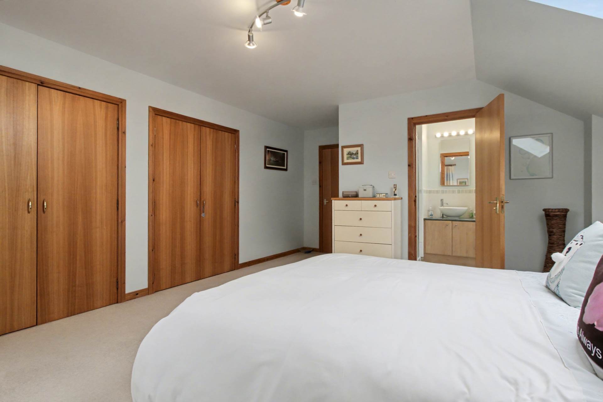 Victoria Street, Nairn, Image 17