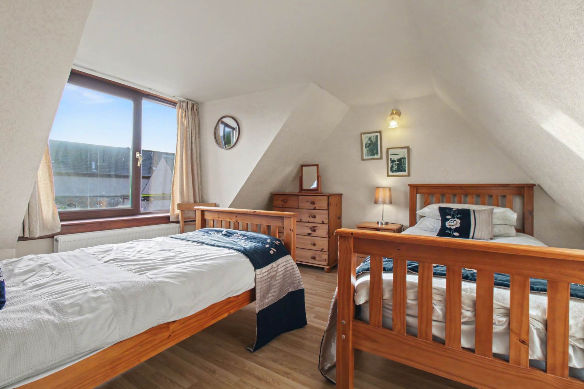 Union Street, Nairn, Image 13