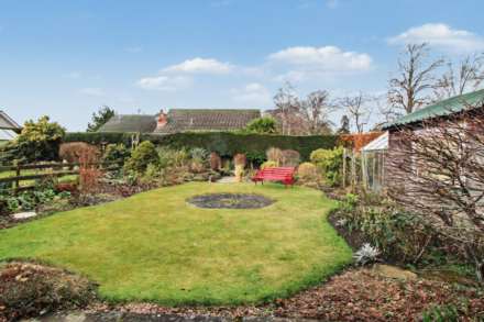 Assynt Gardens, Nairn, Image 13