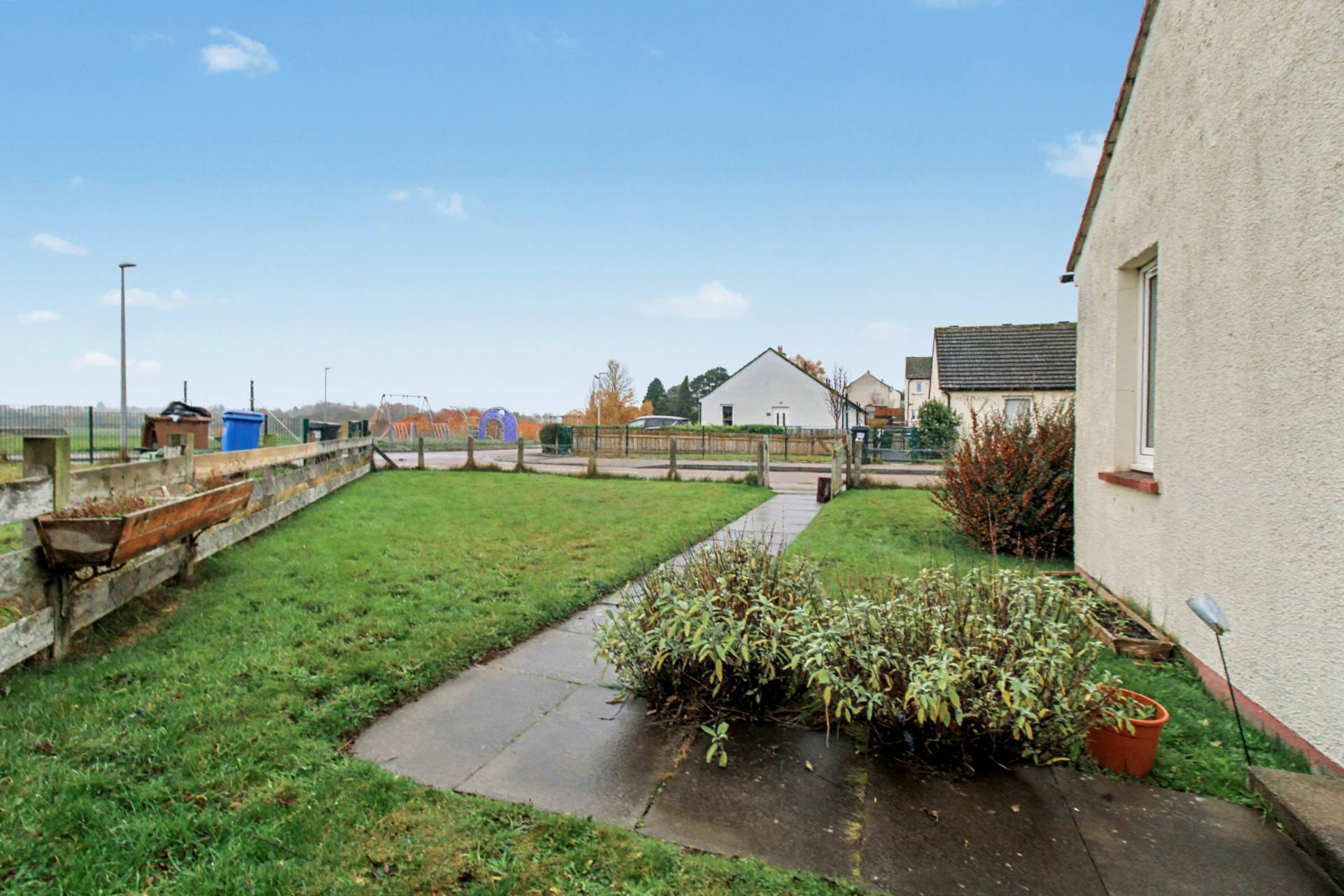 Rait Gardens, Nairn, Image 12