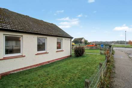 Rait Gardens, Nairn, Image 10