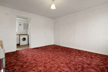 Rait Gardens, Nairn, Image 3