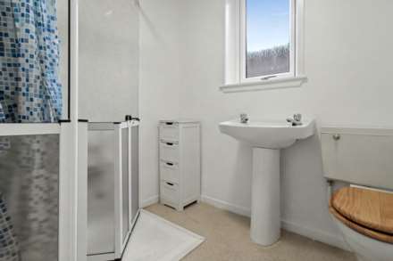 Rait Gardens, Nairn, Image 9