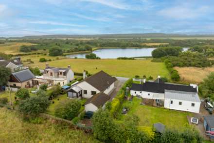 Ellangowan, Loch Flemington, Inverness-Shire, Image 2