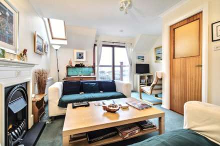 CLOSING DATE SET FRIDAY 28 FEBRUARY 12PM Harbour Street, Nairn, Image 8