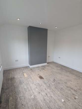 Wrights Avenue, Cannock, Image 6