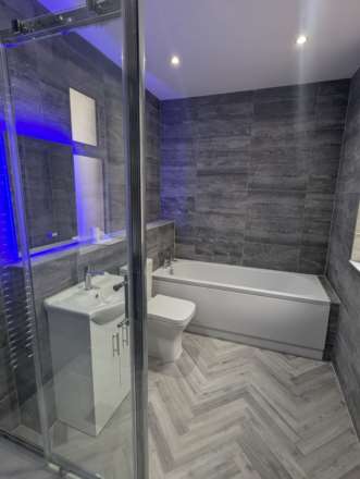 Wrights Avenue, Cannock, Image 9