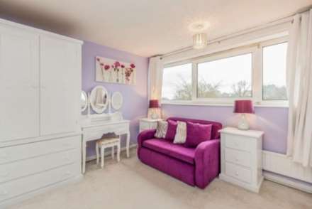 Merton Close, Oldbury, Image 3