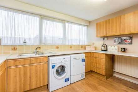 Merton Close, Oldbury, Image 6