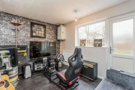Merton Close, Oldbury, Image 7