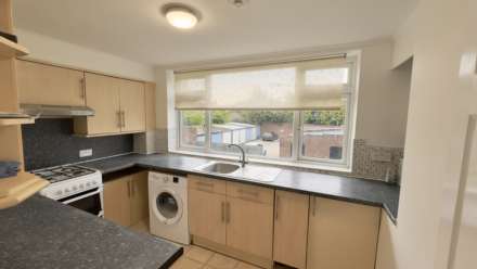 CLIFTON COURT, MARLOW ROAD, HIGH WYCOMBE., Image 2
