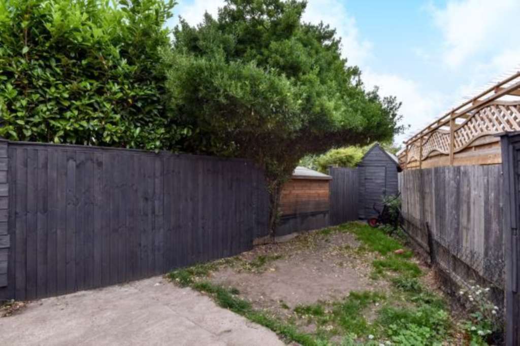Totteridge Road, High Wycombe, Image 8