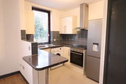 Buckingham Pace, High Wycombe, Image 1