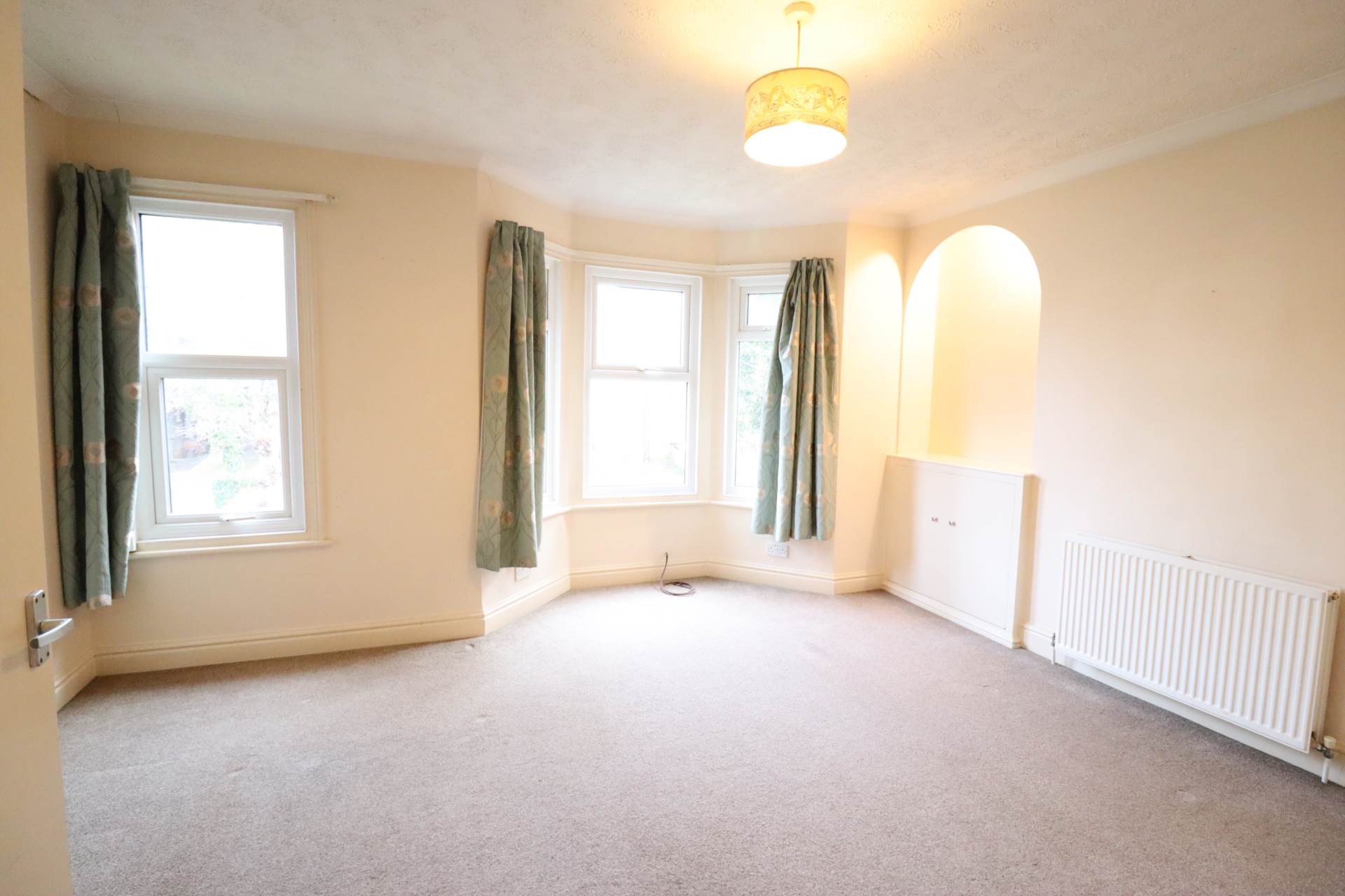 Priory Avenue, High Wycombe, Image 3