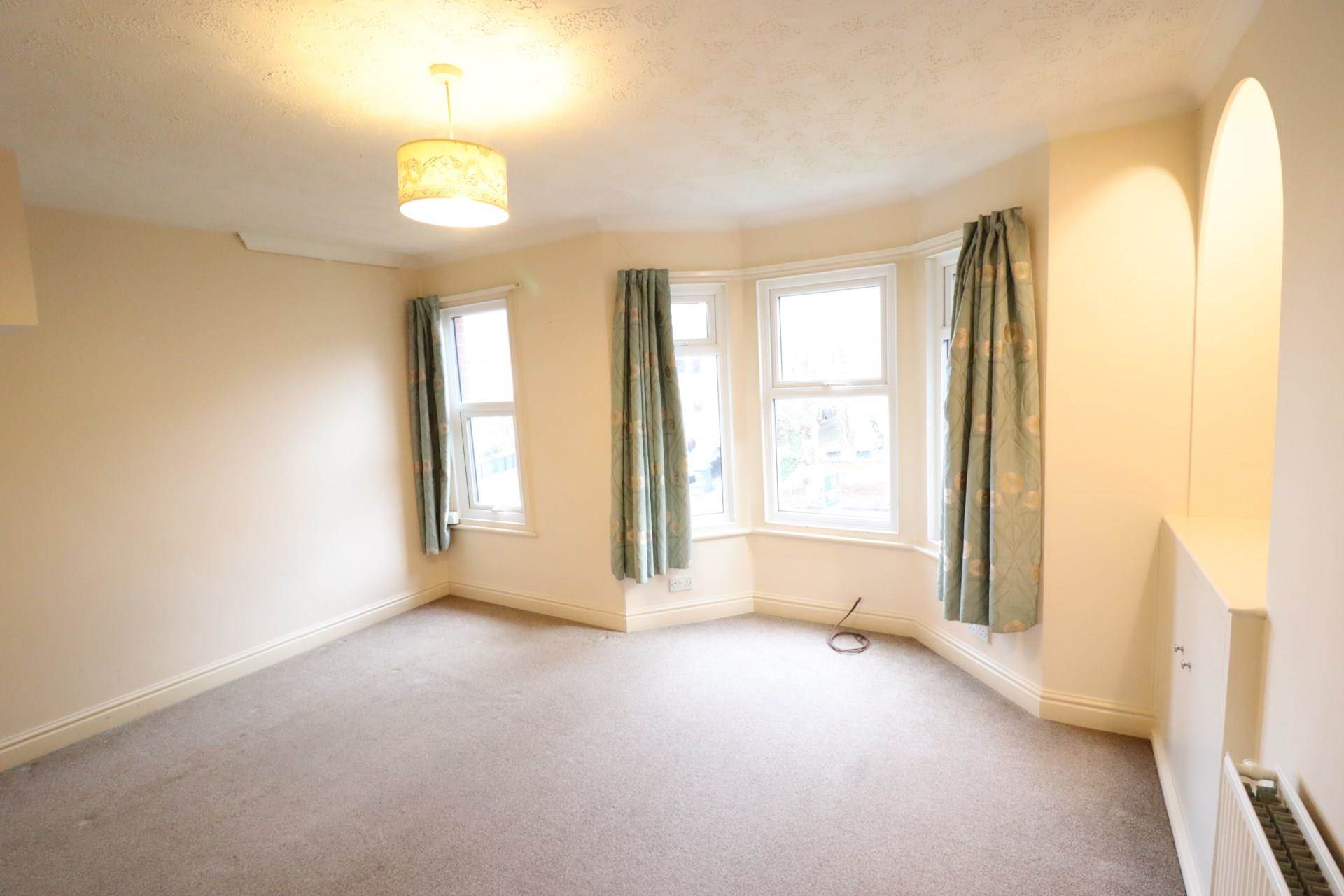 Priory Avenue, High Wycombe, Image 5