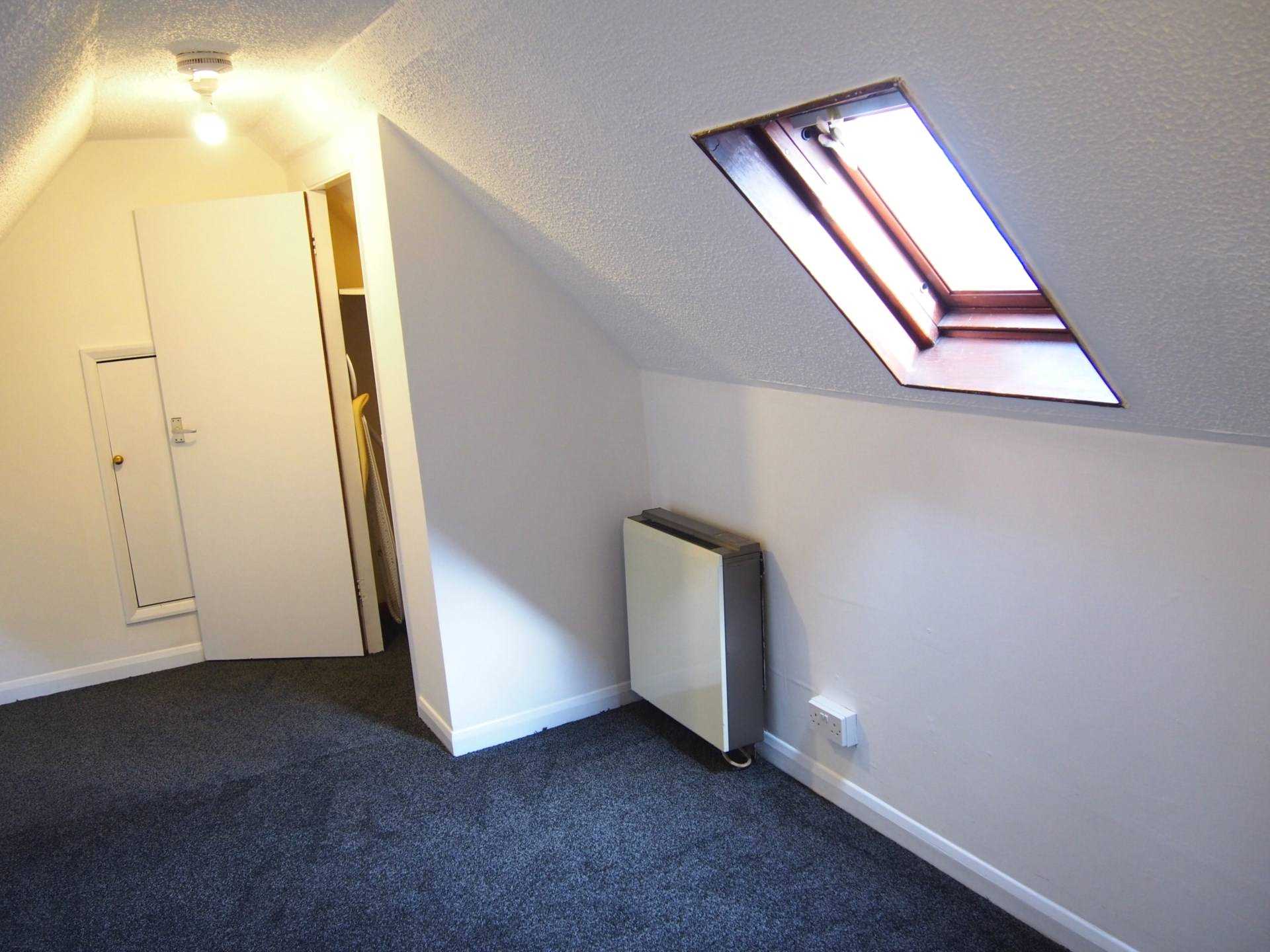 Priory Avenue, High Wycombe, Image 6