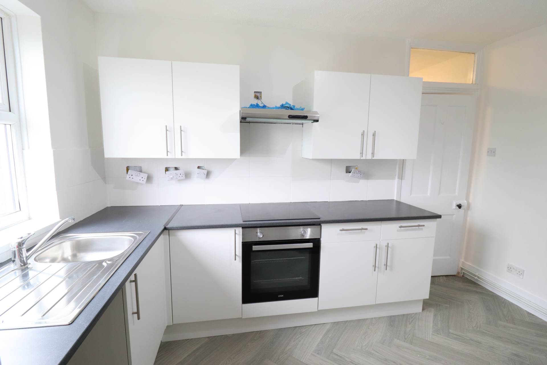 Priory Avenue, High Wycombe, Image 2