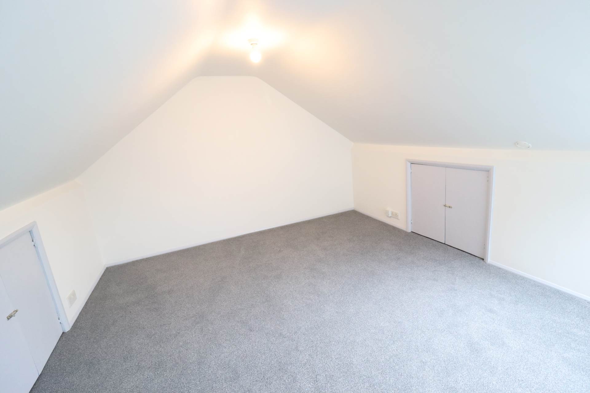 Priory Avenue, High Wycombe, Image 6