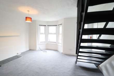 Priory Avenue, High Wycombe, Image 3
