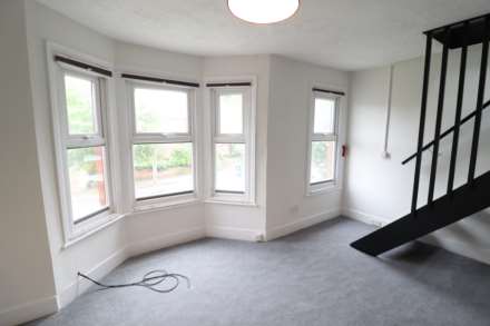 Priory Avenue, High Wycombe, Image 4