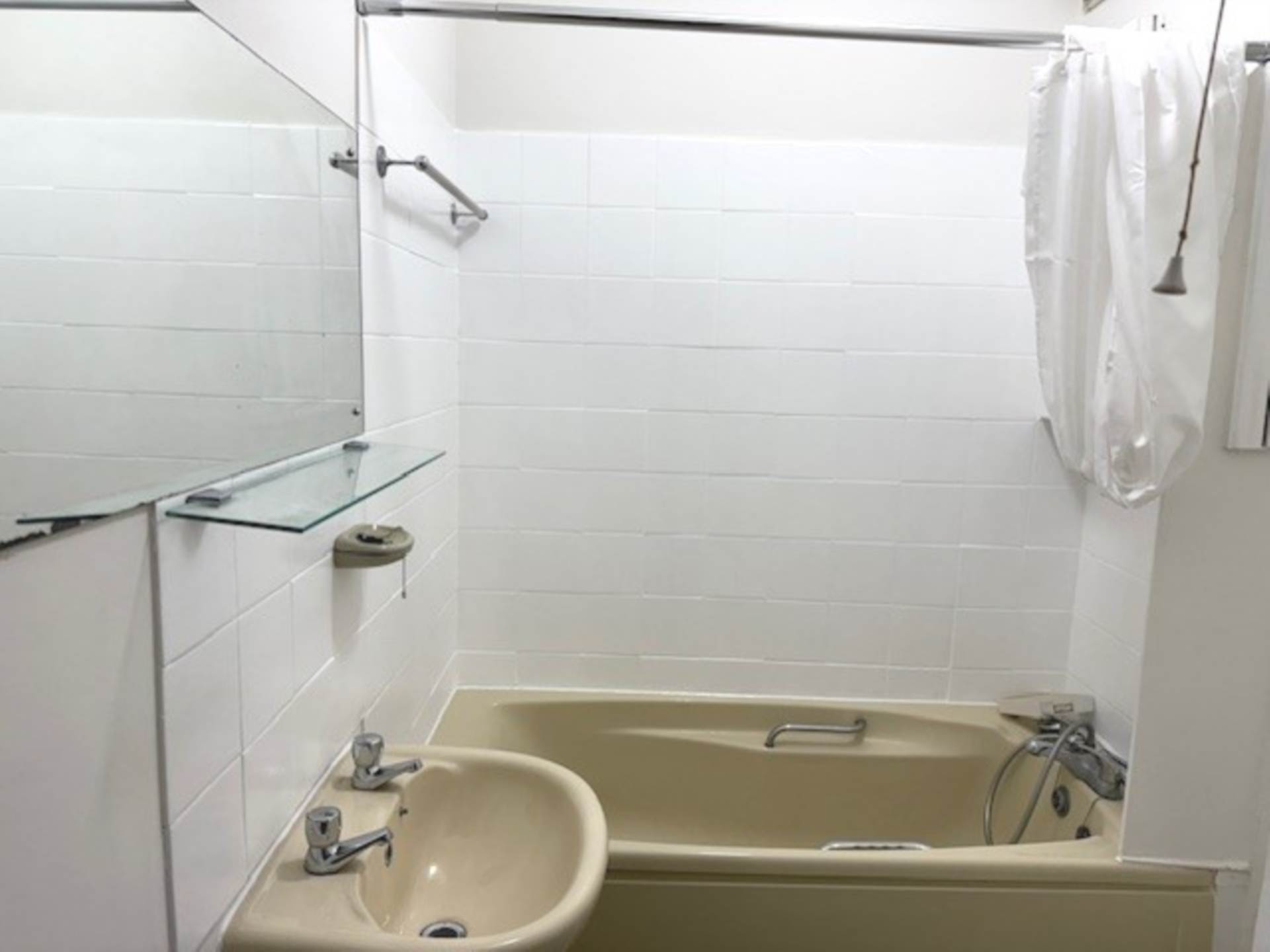 Priory Avenue, High Wycombe, Image 6