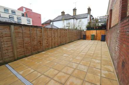 London Road, High Wycombe, Image 10