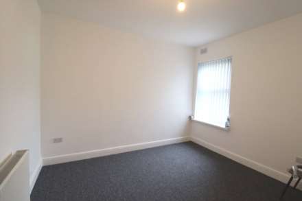 London Road, High Wycombe, Image 8
