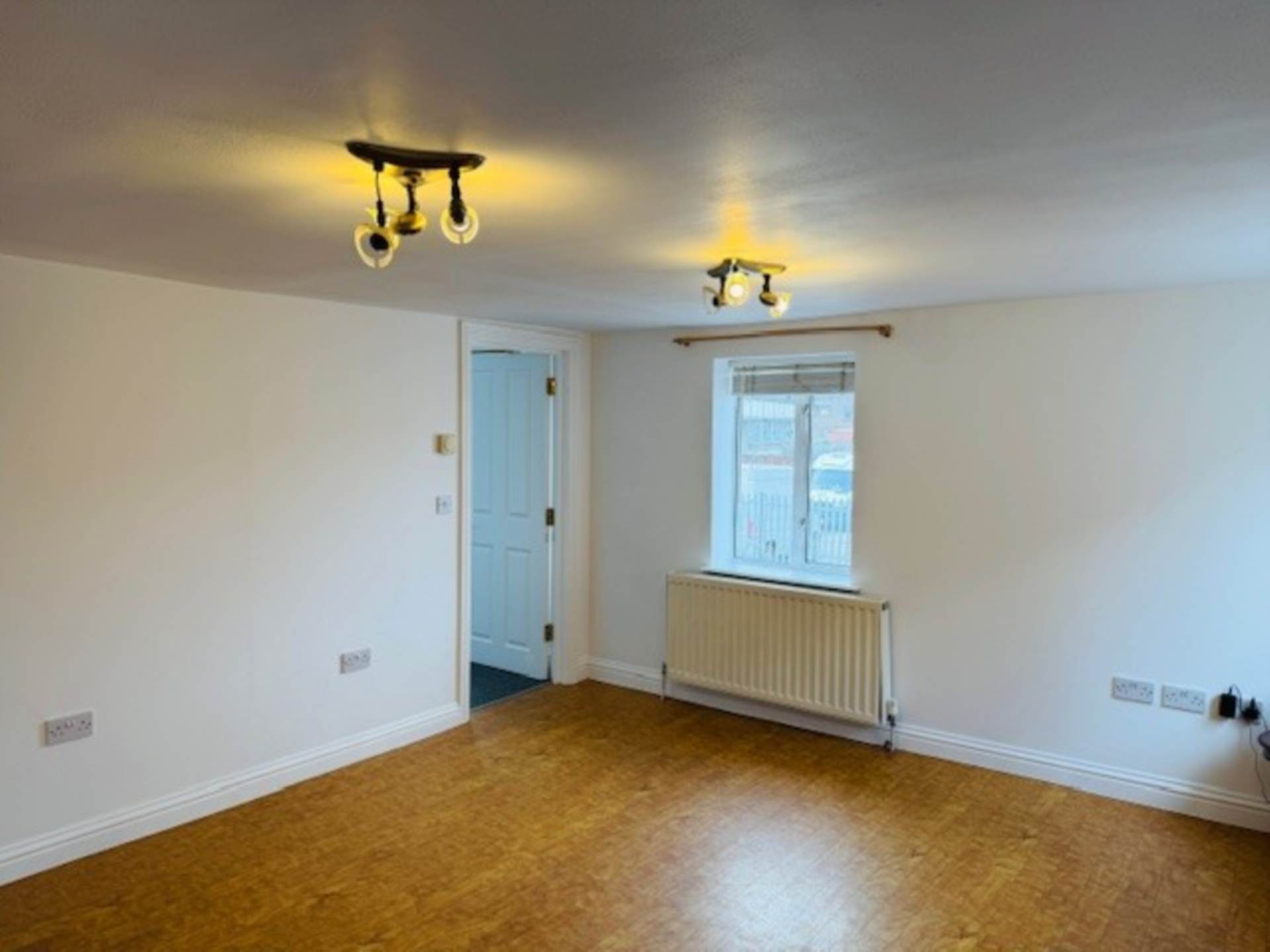 Desborough Road, High Wycombe, Image 1