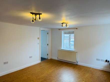 Desborough Road, High Wycombe, Image 1