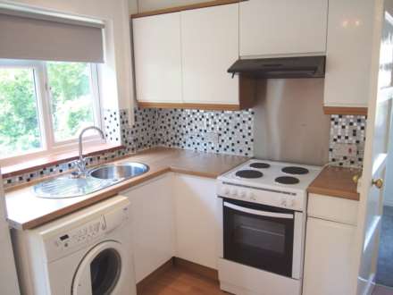 Property For Rent Highwood Crescent, High Wycombe
