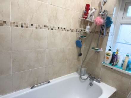 Spearing Road, High Wycombe, Image 7