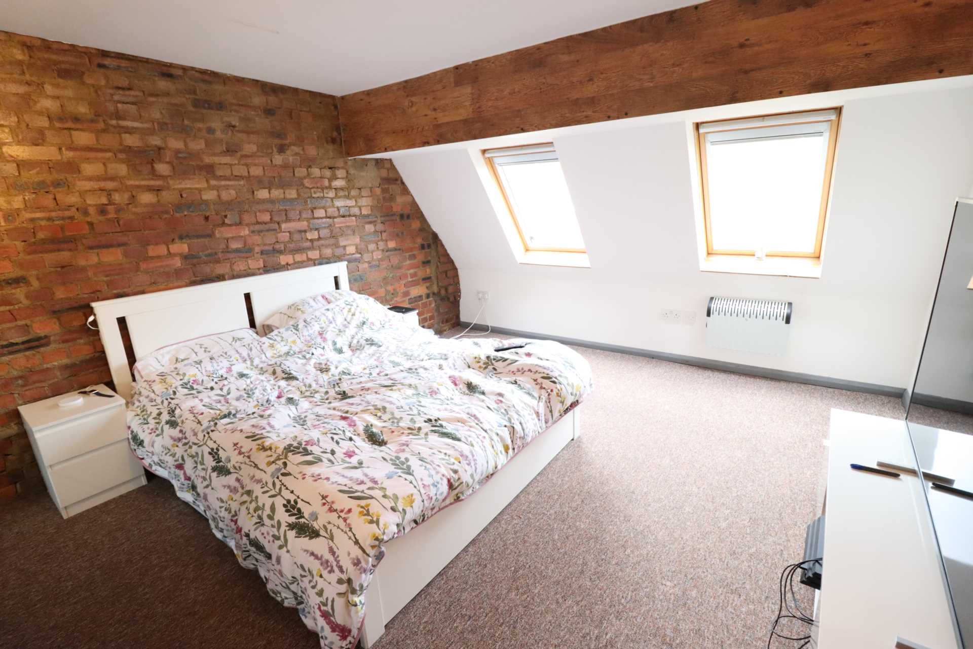 Buckingham Place, High Wycombe, Image 3