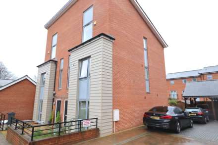 Property For Rent Jumelle Mews, High Wycombe