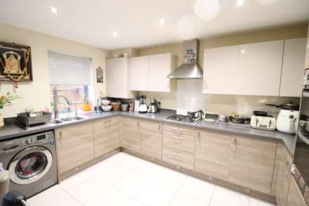 Jumelle Mews, High Wycombe, Image 2